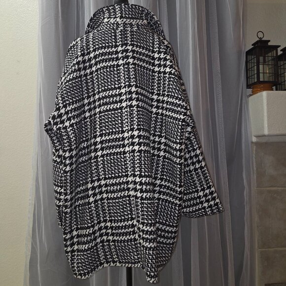 Eloquii Elements Houndstooth Coat - Picture 2 of 6
